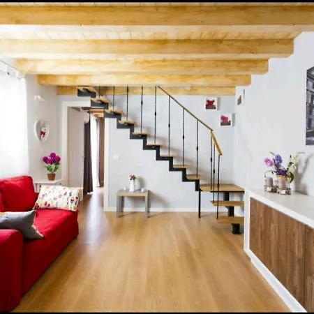 Isidea Apartment *